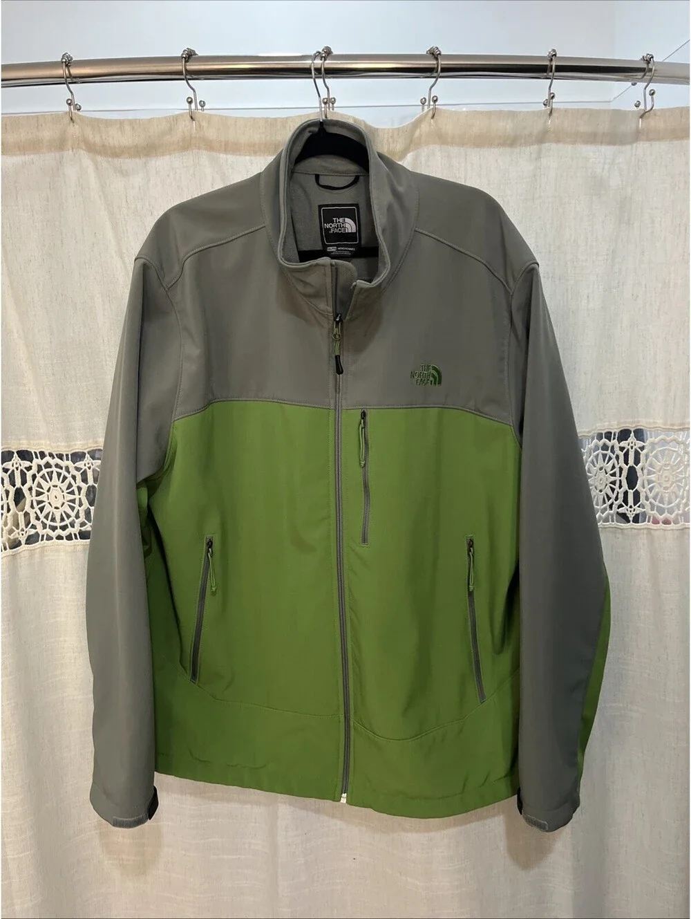 The North Face Apex Bionic Softshell Jacket Men 2XL Green Colorblock Windwall